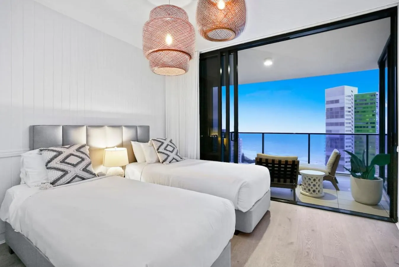 Oracle Tower 2 Luxury 33Rd Flr Ocean Views Apartment Gold Coast